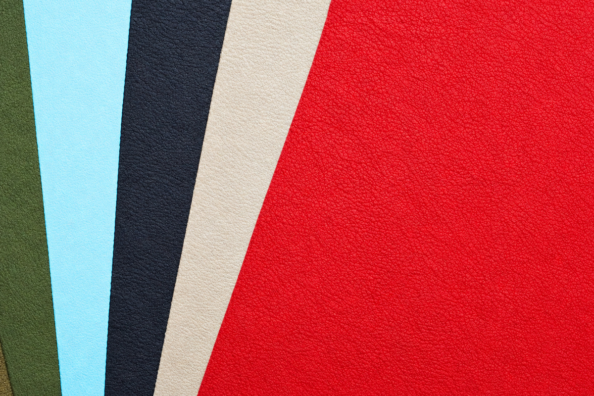 Breathable and durable technical microfibre for orthopaedic applications