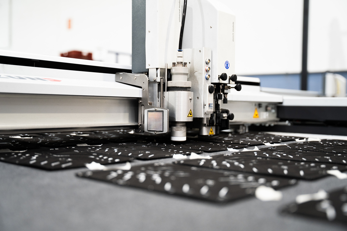 Hochfrequenz-Fügetechnologie ohne Nähte oder Klebstoffe für orthopädische technische Materialien