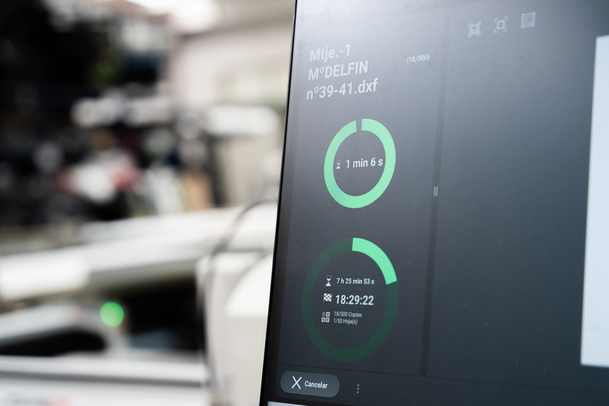 Corte automatizado de precisión für orthopädische Textil- und technische Materialien ohne den Einsatz von Stanzformen