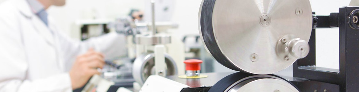 Erfahrung, Qualitätskontrolle und regulatorische Konformität für die Entwicklung zuverlässiger und konsistenter orthopädischer Produkte